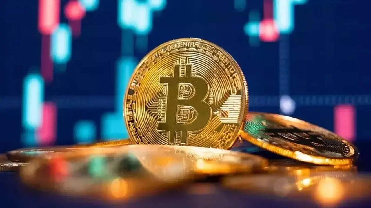 Arus Dana ETF Bitcoin Pulih, BTC Bertahan di Tengah Sentimen Negatif