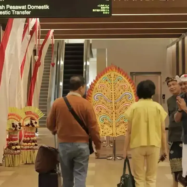 Bandara Bali Permudah Penumpang Transfer dengan Jembatan Penghubung Baru