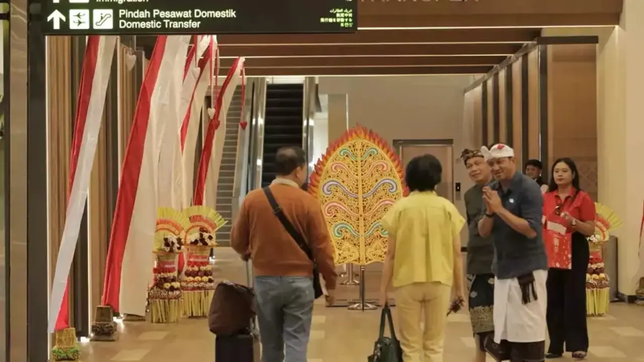 Bandara Bali Permudah Penumpang Transfer dengan Jembatan Penghubung Baru