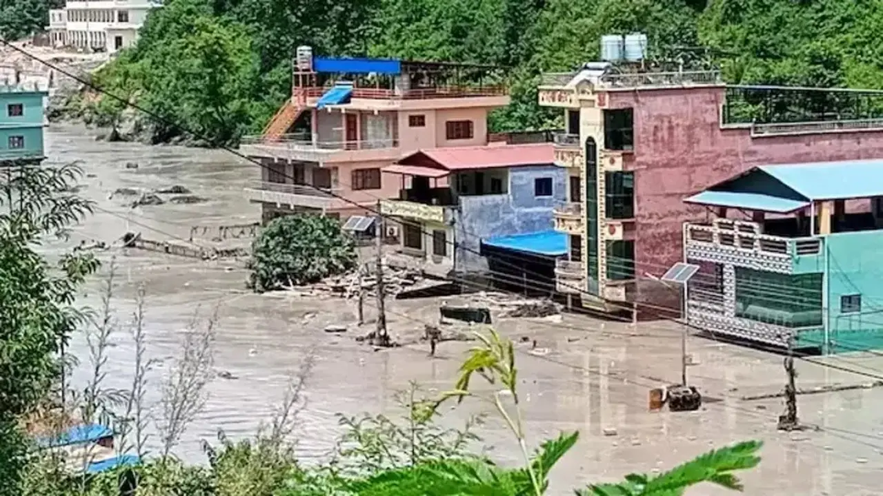 Banjir Dahsyat Himalaya: Ancaman Longsor Akibat Perubahan Iklim Meningkat
