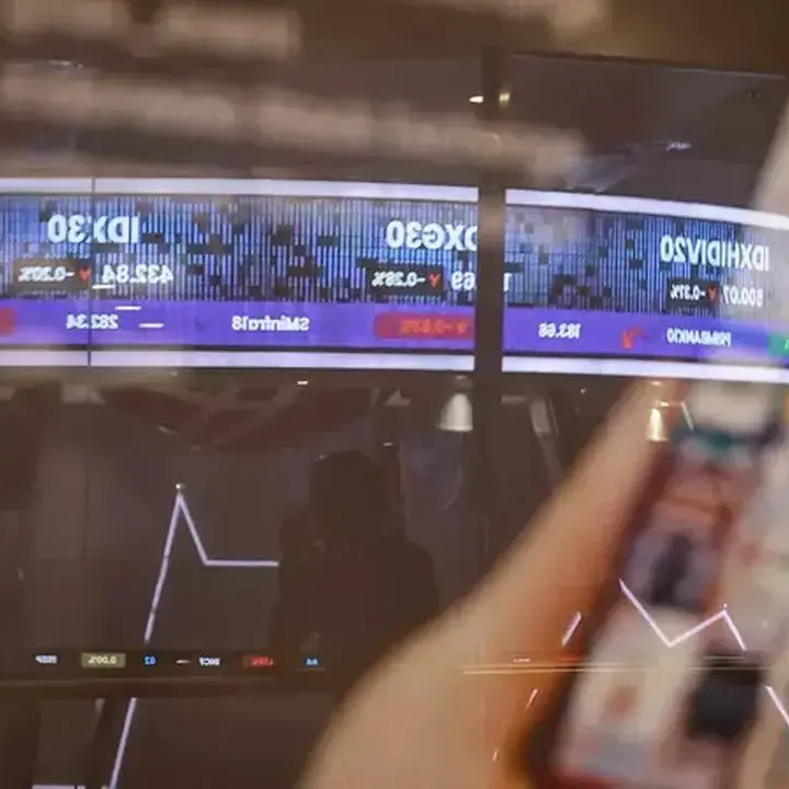 BEI Pantau Ketat Pergerakan Harga Saham GIAA dan DWGL