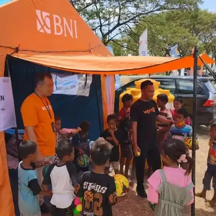 BNI Hadirkan Layanan Kesehatan dan Trauma Healing untuk Korban Bencana NTT