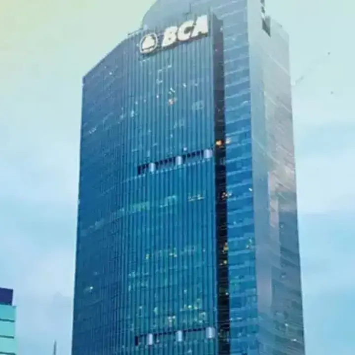 Dividen BCA Lebih Sering, Saham BBCA Berpotensi Naik ke Target Rp 8.700