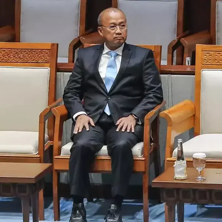 DPR Lantik Sarjito Pimpin Pengawasan BMKS OJK Periode 2026-2031