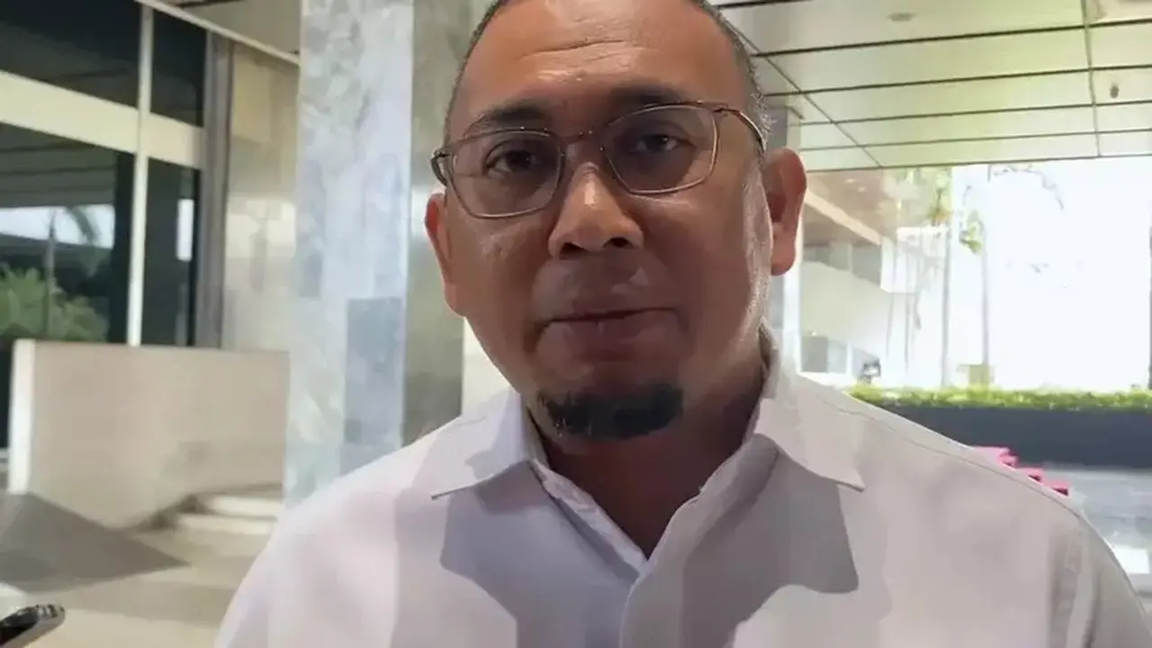DPR Minta Penjelasan Bank Mandiri soal Rekening Aktivis Pati yang Diblokir