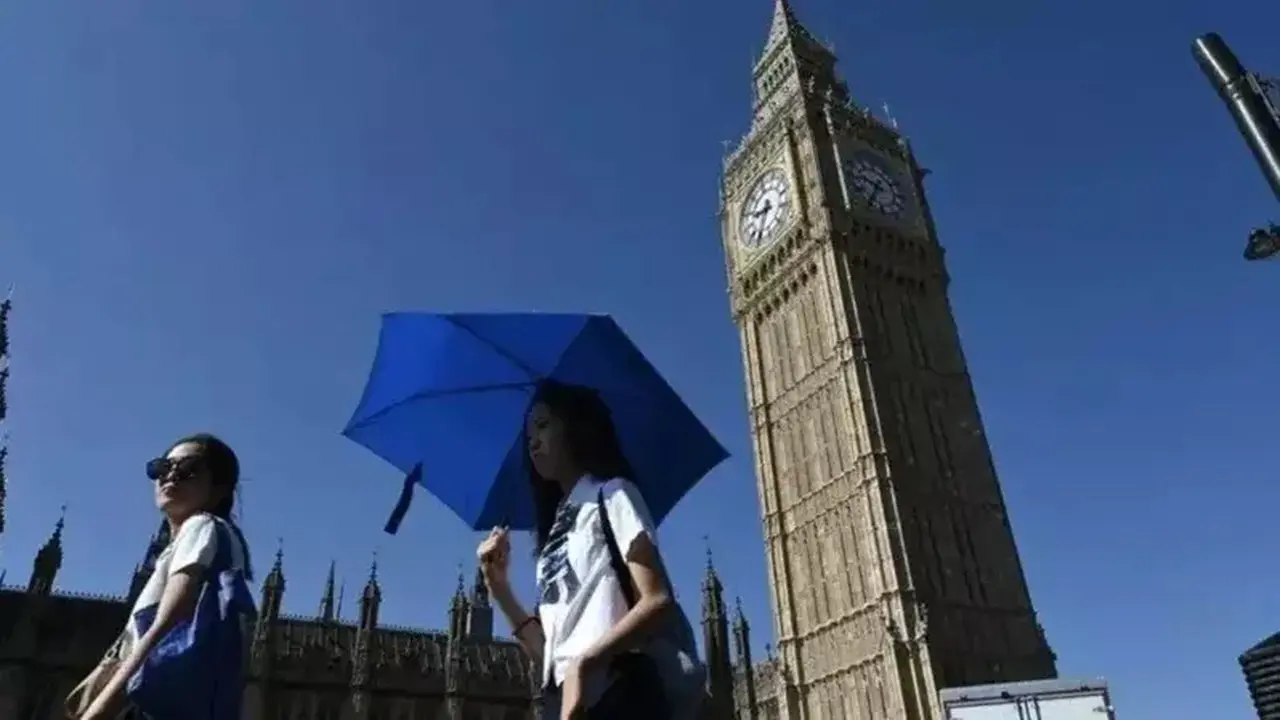 Drone Angkatan Laut Inggris Terdeteksi Kirim Data ke China