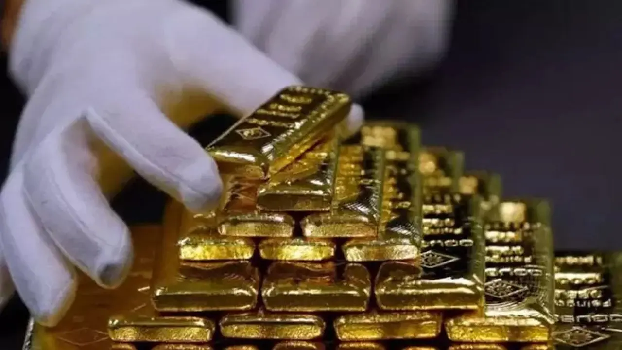 Emas Berpotensi Koreksi Jangka Pendek, Pakar Ungkap Level Krusial yang Perlu Diwaspadai