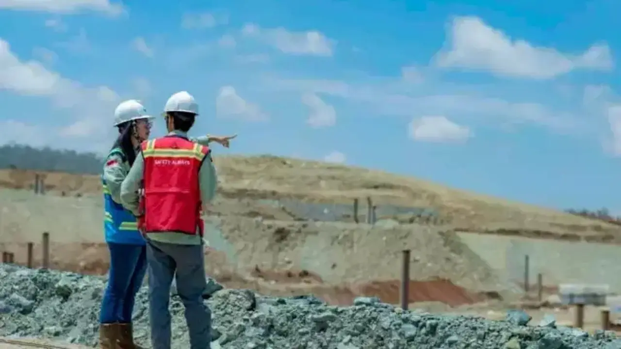 Emiten Grup MIND ID Pikat Investor Lewat Hilirisasi dan Dividen
