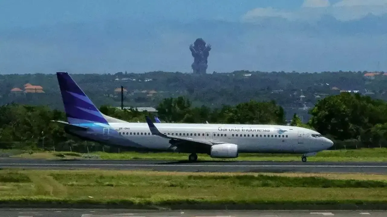 Garuda Indonesia Jelaskan Pemberhentian Direktur Niaga: Dinamika Internal, Bukan Masalah GCG