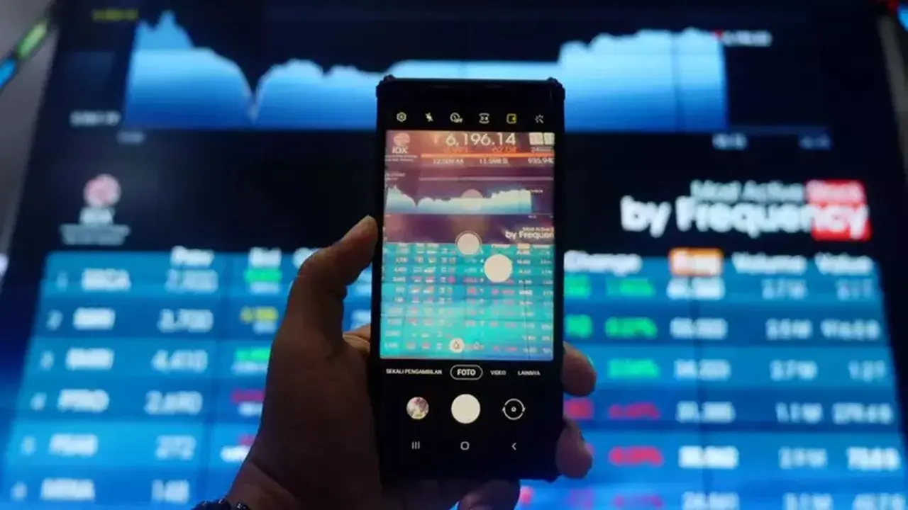 IHSG Diperkirakan Bergerak Sideways, Simak Rekomendasi Saham Unggulan