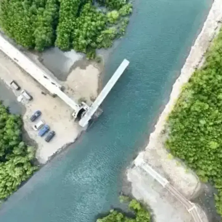 Inovasi Jembatan Geser Pertama RI Dibangun di Lombok Barat