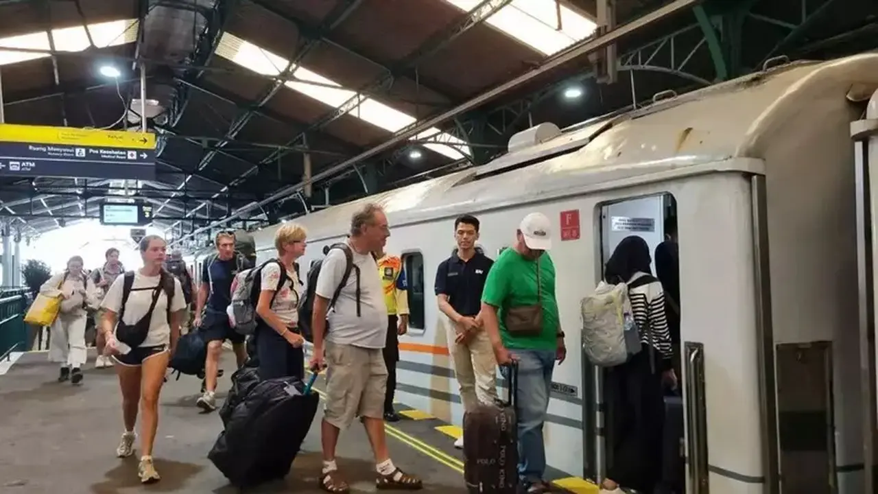 Investasi Kereta Api di Luar Jawa Dibidik dari China, Rusia, hingga Danantara