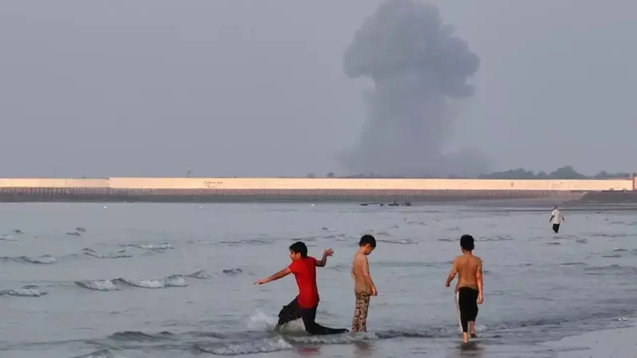 Iran dan AS Saling Serang Kapal Dagang, Ketegangan Timur Tengah Memuncak