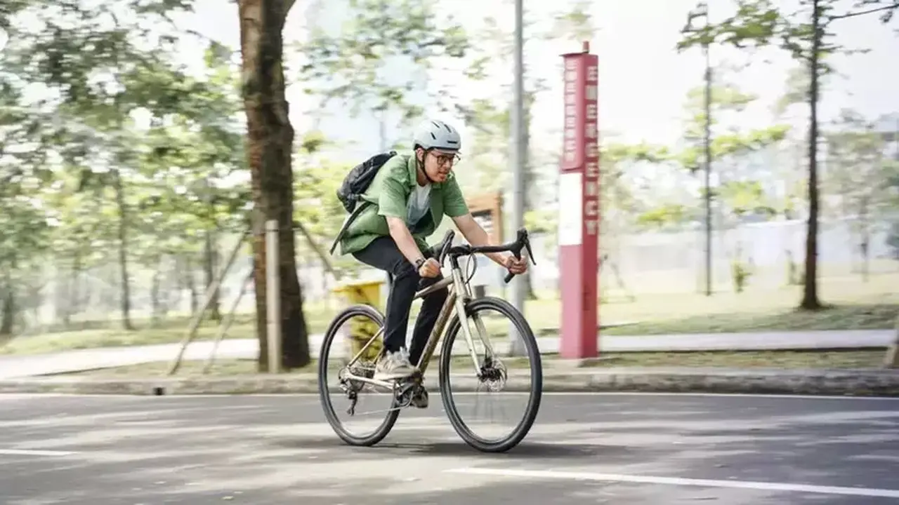 Jalur Sepeda Tak Sekadar Rute, Kini Jadi Kanvas Kreativitas Digital