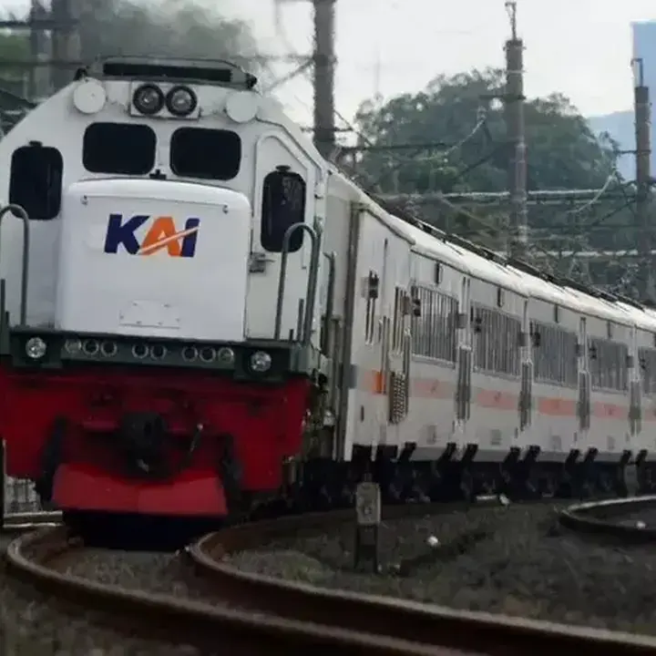 KAI Kaji Pembangunan Jalur Kereta Sumatra, Kalimantan, dan Bali: Mana yang Prioritas?