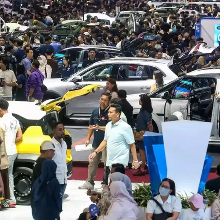 Keramaian Mal dan Pameran, Cerminan Konsumen yang Tersegmentasi