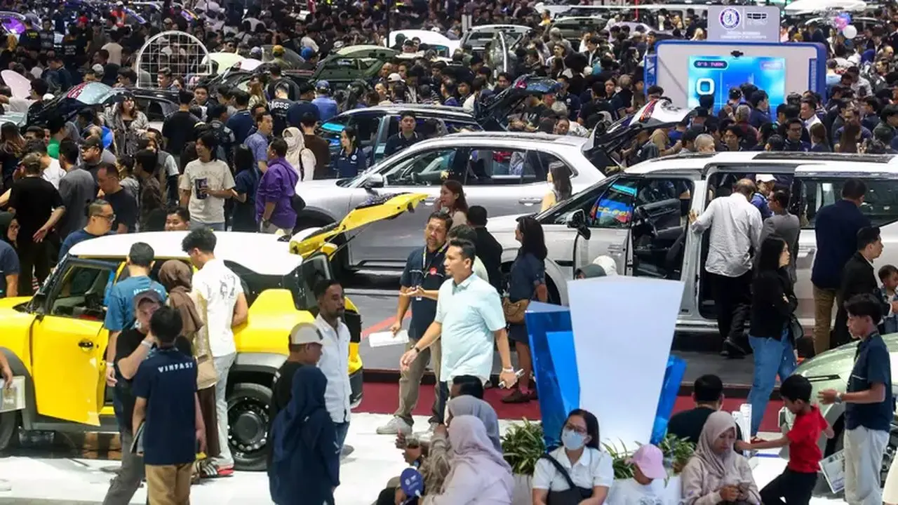 Keramaian Mal dan Pameran, Cerminan Konsumen yang Tersegmentasi