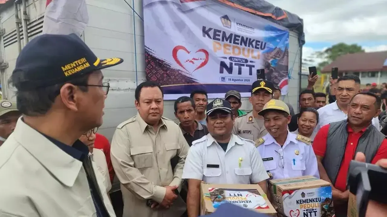 Menkeu Purbaya Sampaikan Salam Prabowo untuk Korban Gempa NTT