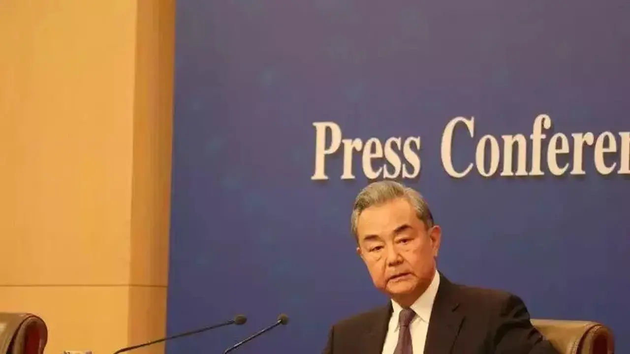 Menlu China Wang Yi Kunjungi Indonesia untuk Dialog Strategis 2+2