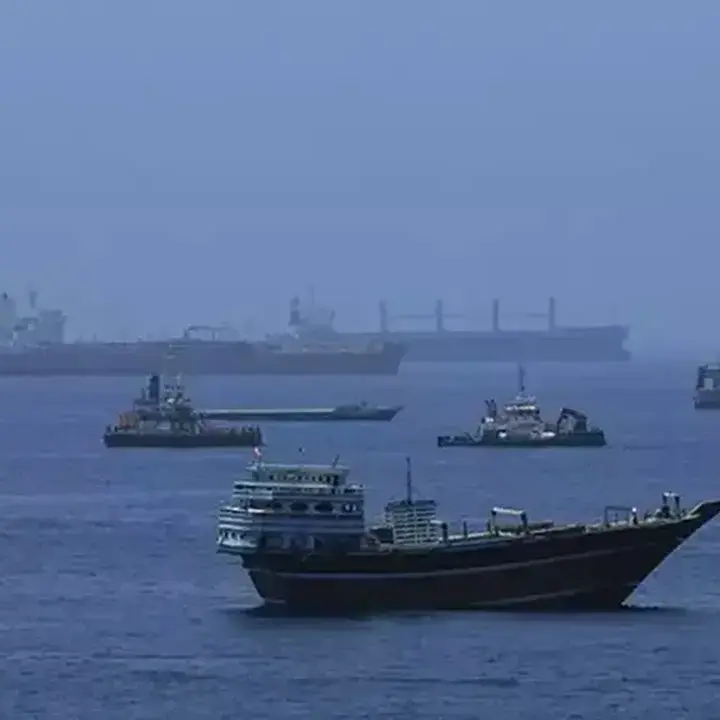 Militer AS Diam-diam Amankan Jalur Minyak Krusial di Selat Hormuz