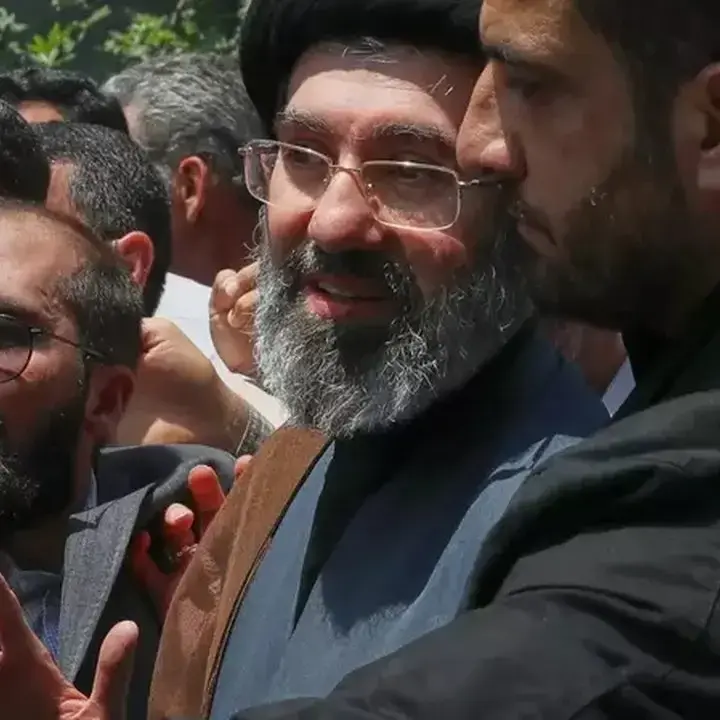 Mojtaba Khamenei Kembali ke Publik Usai Lima Bulan Menghilang di Tengah Konflik AS