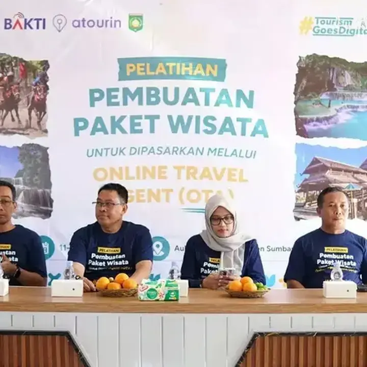 Pelatihan Digital Tingkatkan Potensi Wisata Sumbawa Besar Lewat Online Travel Agent