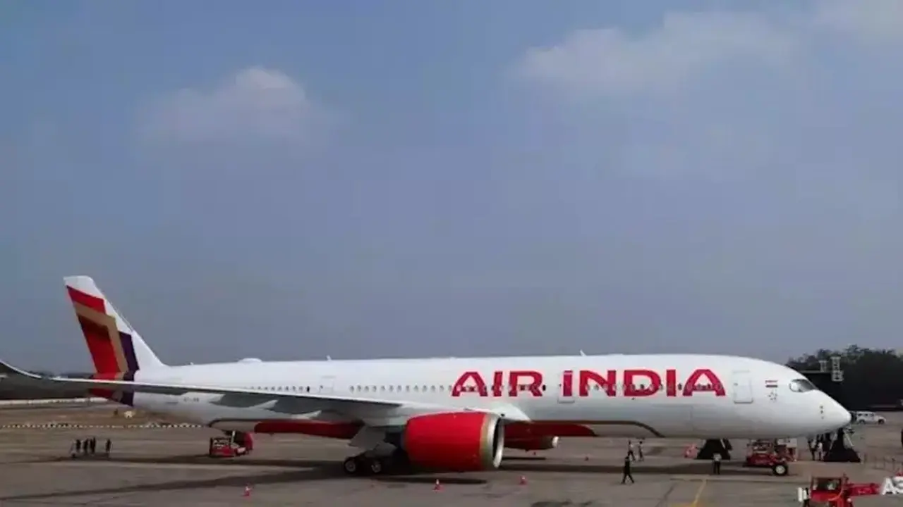 Pilot Air India Terbukti Konsumsi Ganja, Kementerian Panggil CEO