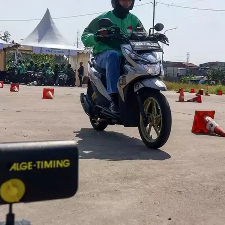 Potongan Komisi Ojol Dibatasi 8%, Pengemudi Jadi UMKM