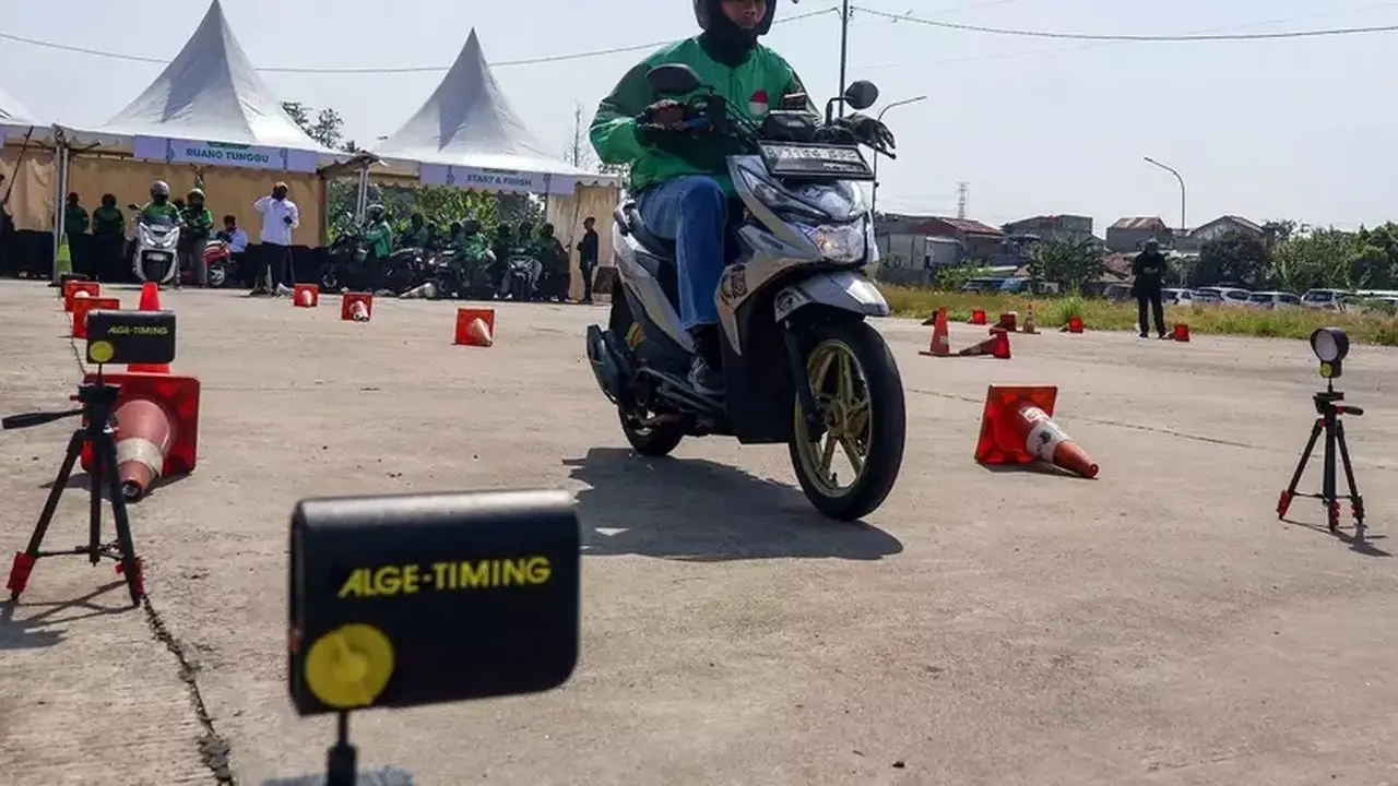 Potongan Komisi Ojol Dibatasi 8%, Pengemudi Jadi UMKM