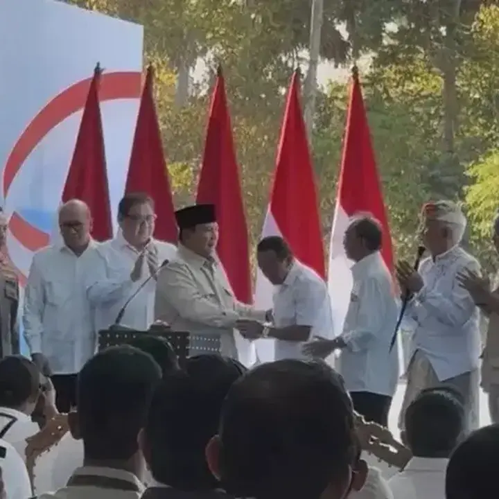 Prabowo Apresiasi Respons Bencana, Tegaskan Komitmen Berantas Korupsi