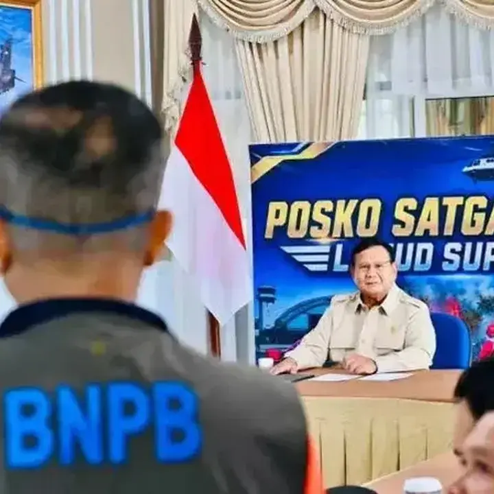 Prabowo Minta Laporan Nyata Karhutla Kalbar, Ribuan Titik Panas Terdeteksi