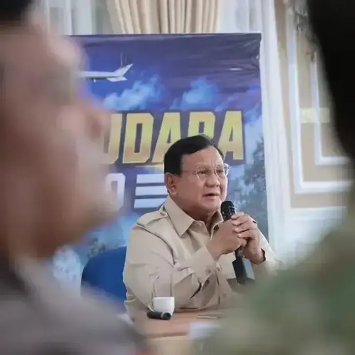 Prabowo Perintahkan Penanganan Karhutla Kalbar Lebih Cepat, Libatkan Operasi Darat dan Udara