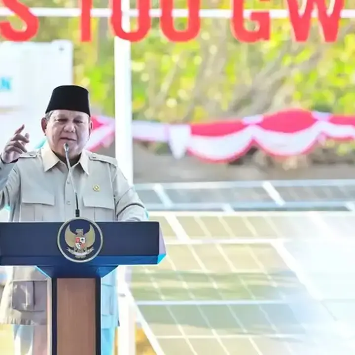 Prabowo Targetkan 100 GWp PLTS dalam Tiga Tahun untuk Ketahanan Energi Nasional