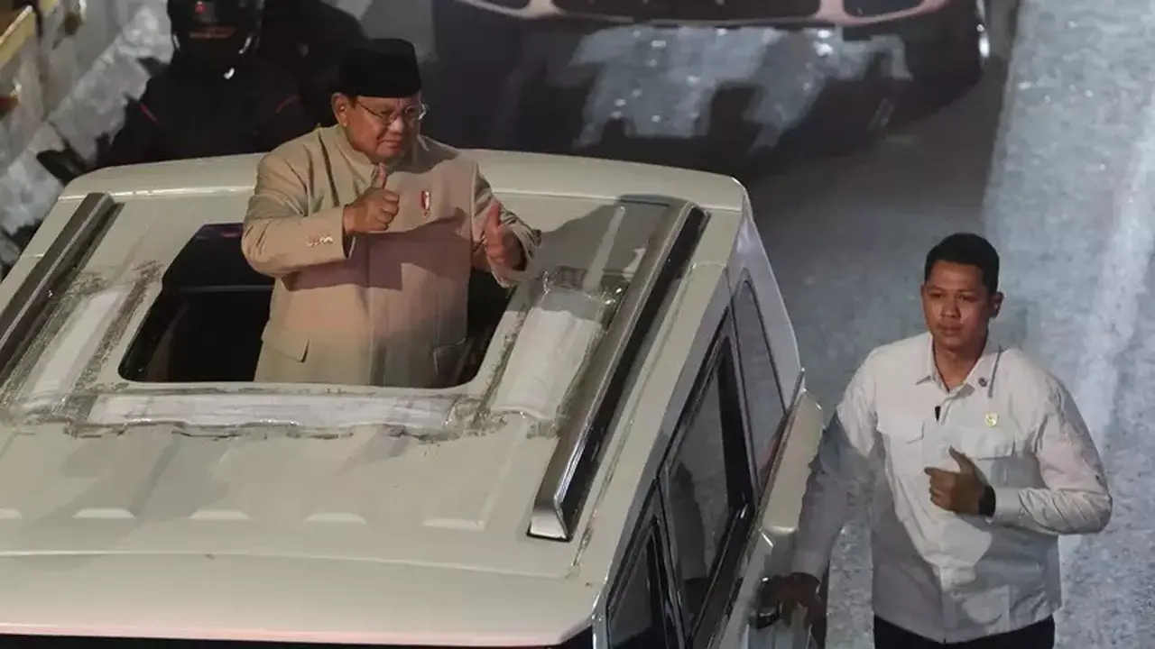 Presiden Prabowo Nilai Pimpinan Danantara Layak Dapat Bintang Kehormatan