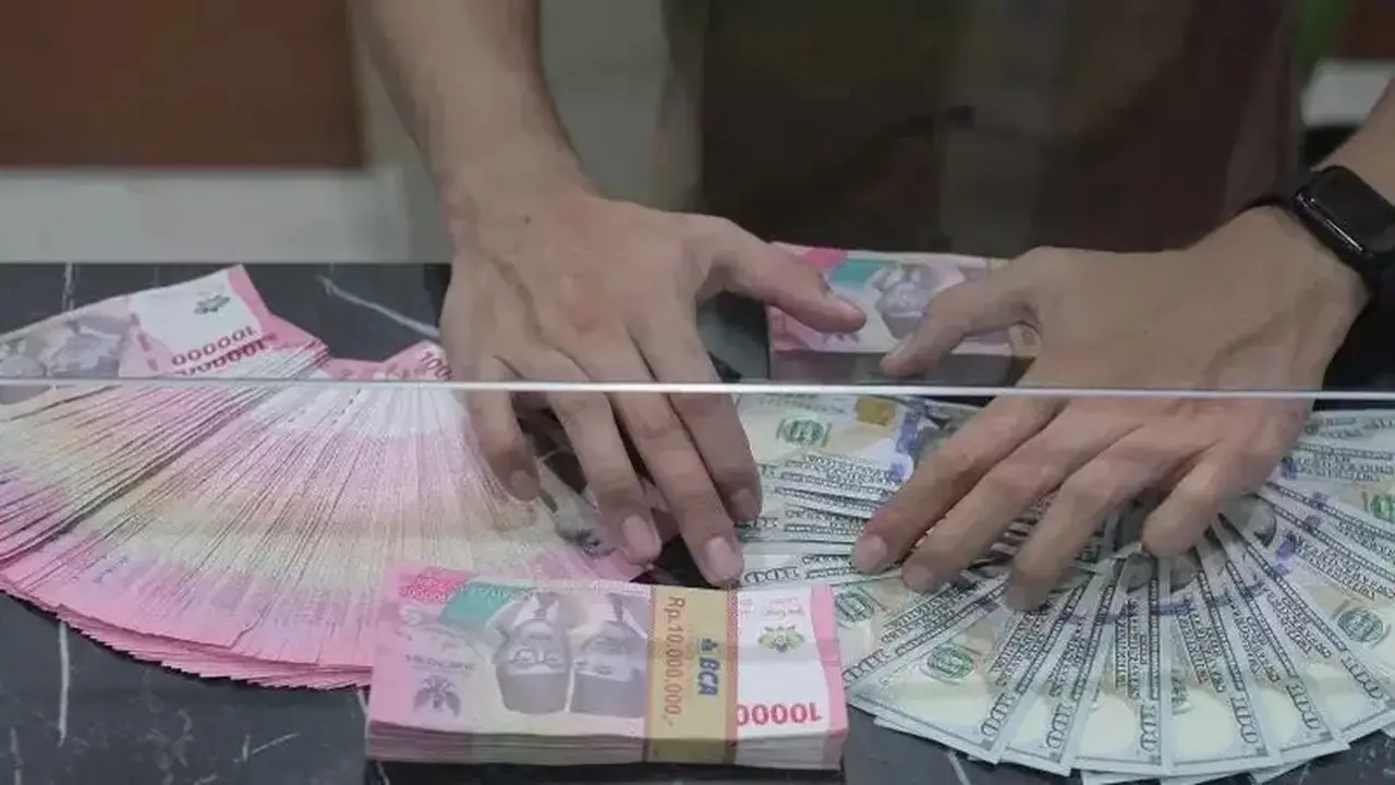 Rupiah Menguat ke Rp 17.840, BI Pertahankan Suku Bunga Acuan