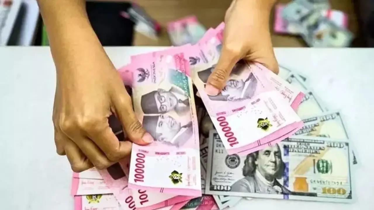 Rupiah Menguat Tipis di Awal Perdagangan Rabu 19 Agustus 2026