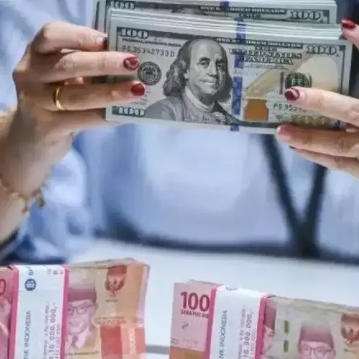 Rupiah Tertekan Utang Pemerintah dan Ketegangan Global