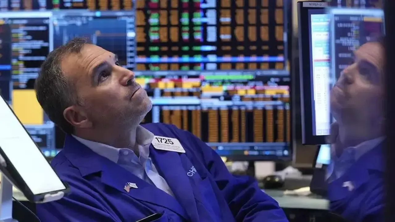S&P 500 Pecahkan Rekor Tertinggi, Wall Street Berkilau Pasca Data Ketenagakerjaan Mengecewakan