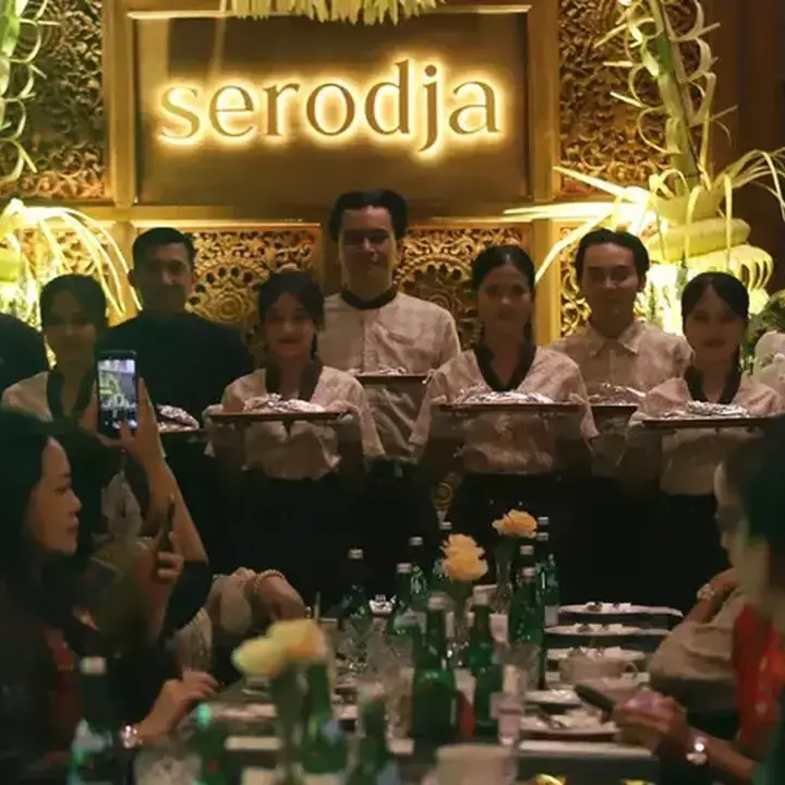 Sajian Asap Khas Nusantara: Kelezatan Unik dari Restoran Seroja