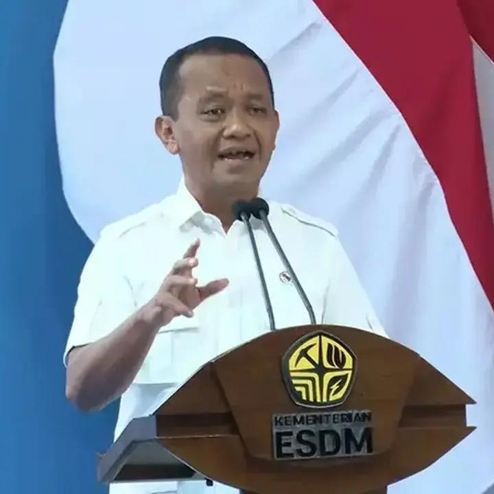Survei IPO: Bahlil Lahadalia Masuk Tiga Besar Menteri Berkinerja Terbaik