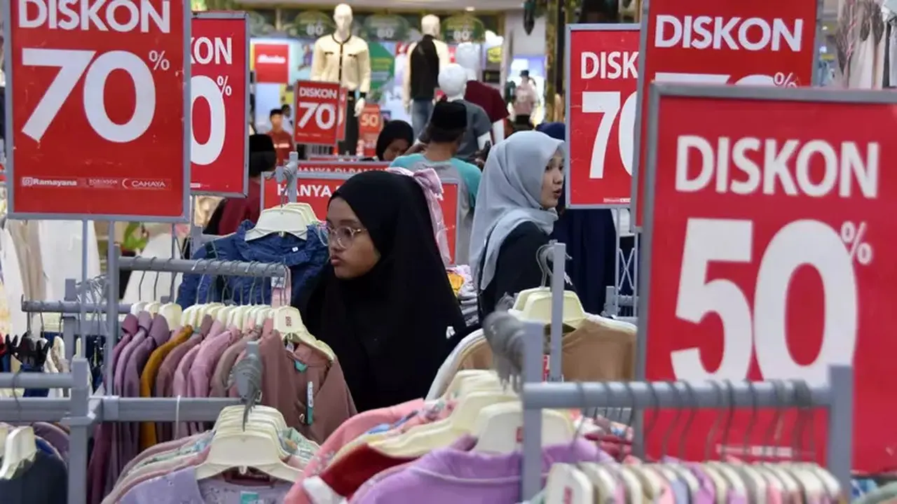 Tekanan Daya Beli Ubah Perilaku Konsumen, Diskon Jadi Kunci Belanja