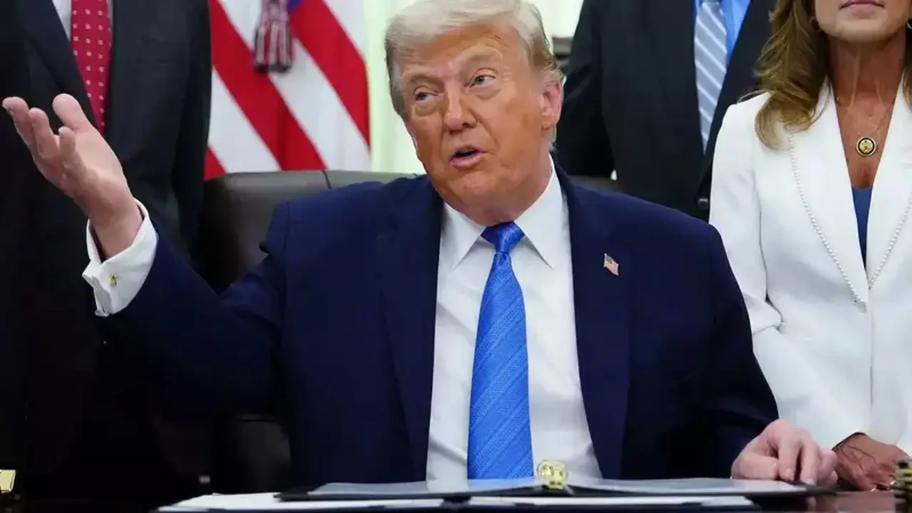 Trump Fokus Sanksi Ekonomi, Hindari Eskalasi Militer dengan Iran