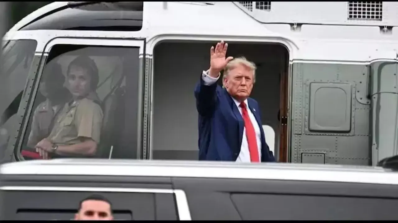 Trump Gunakan Taktik Truk Katering, Jurnalis Merasa Dijadikan Umpan