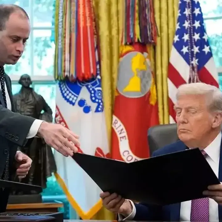 Trump Ungkap Strategi Baru AS: Tekanan Ekonomi sebagai Senjata Utama Hadapi Iran