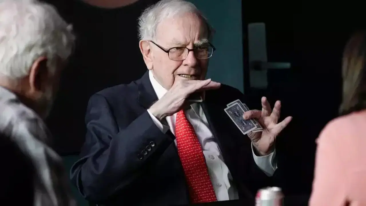 Warren Buffett: Ubah Volatilitas Pasar Jadi Peluang Investasi Cerdas