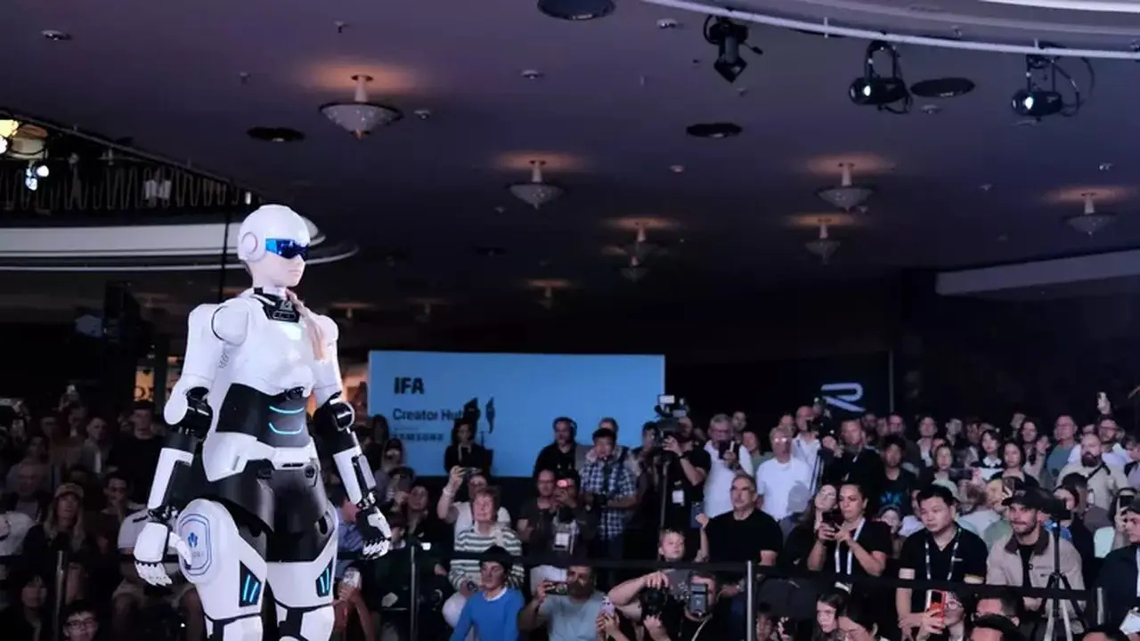 Aimoga Robotics Bidik Pasar Eropa Lewat Robot Keamanan dan Perawat Cerdas di IFA 2026