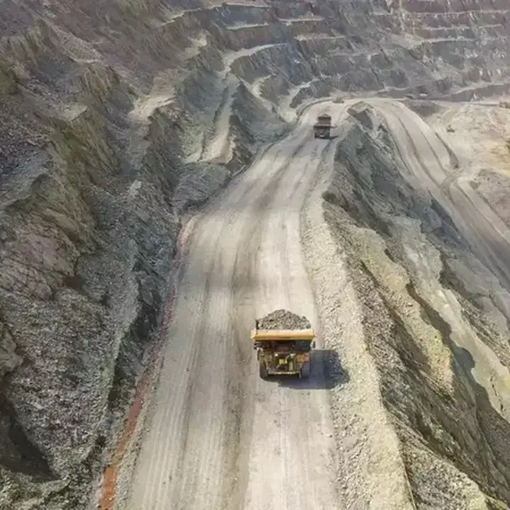 Amman Mineral Catat Kenaikan Omzet 1.000% di Semester I-2026