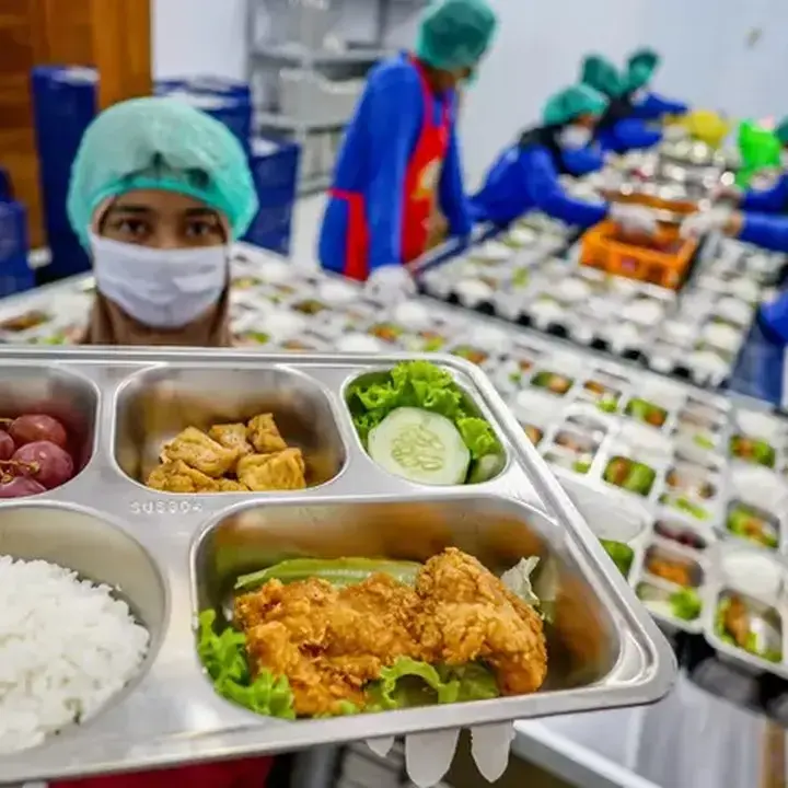 Anggaran Makan Bergizi Gratis Capai Rp 134,2 T, Pemerintah Perkuat Reformasi BGN