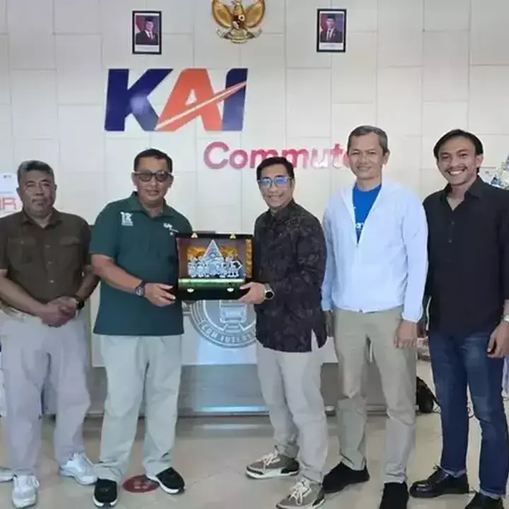 Aplikasi C-Access KAI Commuter Kini Bisa Isi Ulang E-Wallet dan Bayar Tagihan