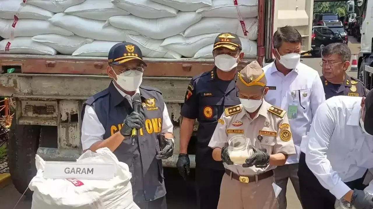 Bea Cukai Gagalkan Impor Ilegal Bernilai Miliaran Rupiah